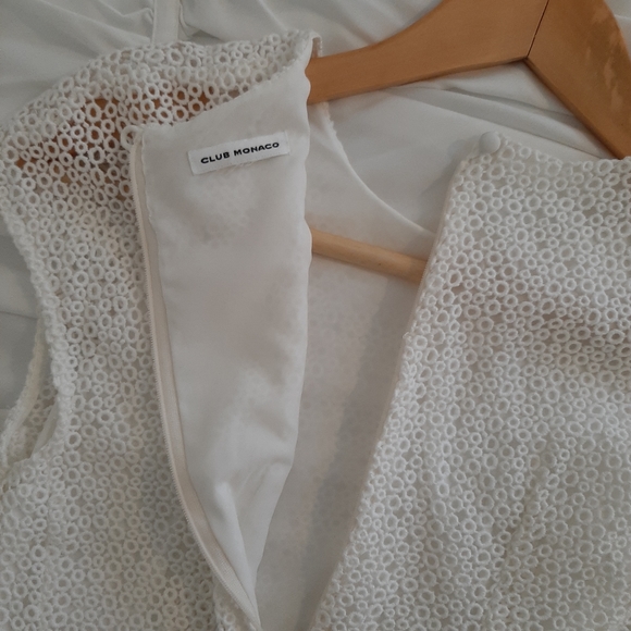 CLUB MONACO Lace Crop Top, Size XS - Picture 3 of 10
